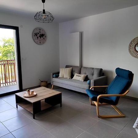 Location De Vacances A Andernos - Appartement 2 Chambres Dans Residence Neuve Εξωτερικό φωτογραφία